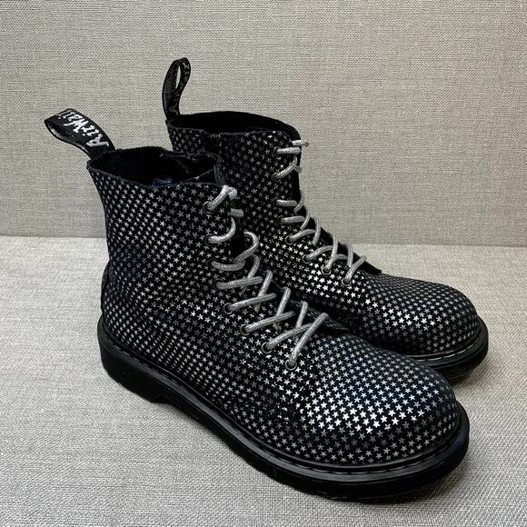 DR. MARTENS 1460 Pascal Silver Star Laced Boot Black Leather EU 37 Women's 6 - Picture 1 of 9